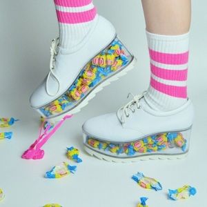 White qloud platforms Clearance